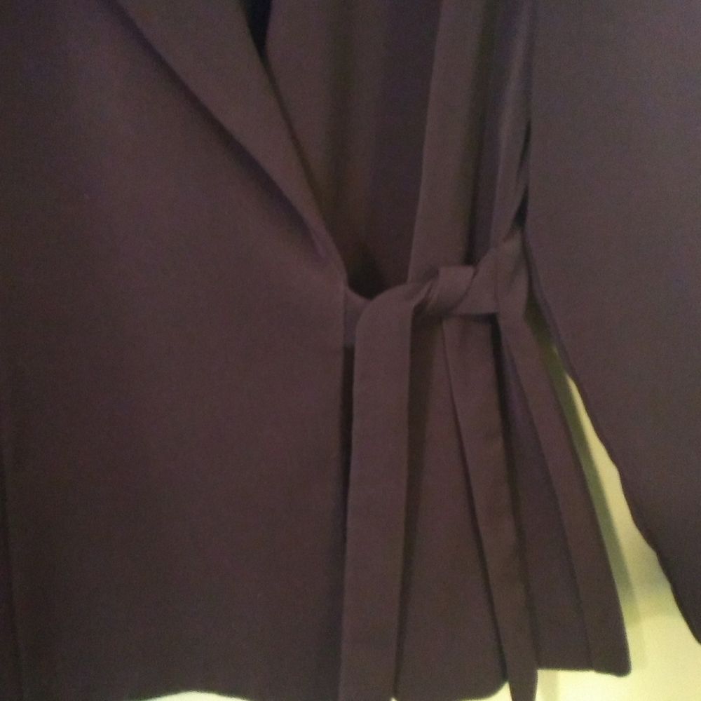 Jacket - Picture 3 of 4